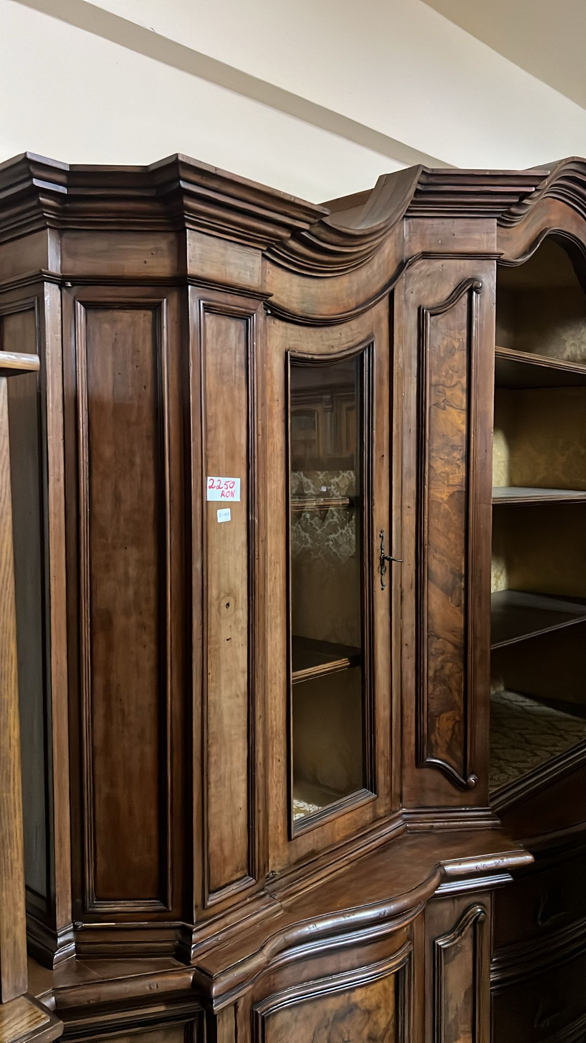 Vitrină elegantă din lemn masiv sh de calitate italiană R-111 - imagine 3