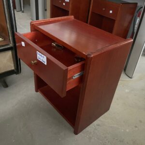 Noptiera sh de calitate italiana R-1060