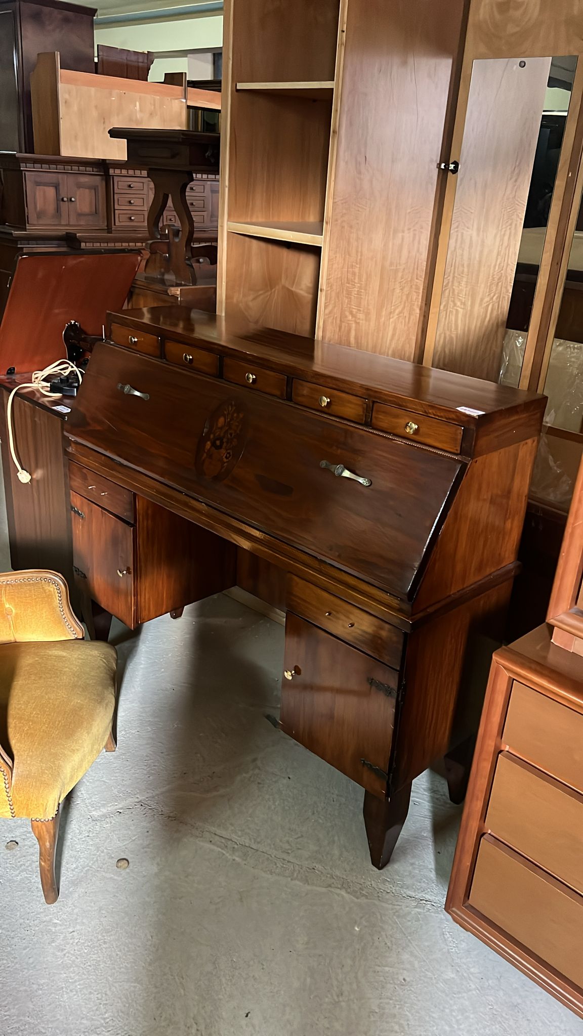 Birou vintage din lemn sh de calitate italiană S 3044 - imagine 2