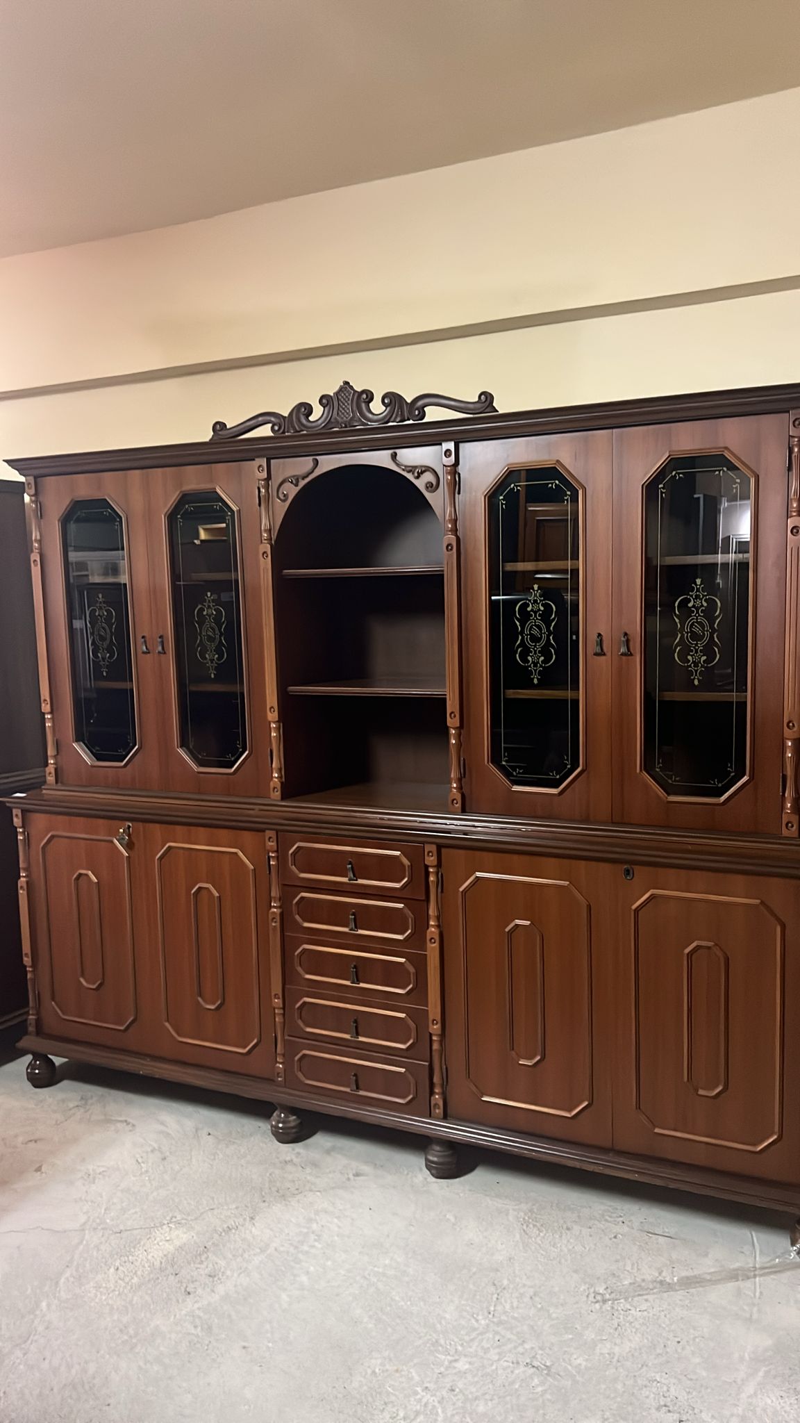 Set 2 vitrine clasice din lemn sh de calitate italiană S 3674