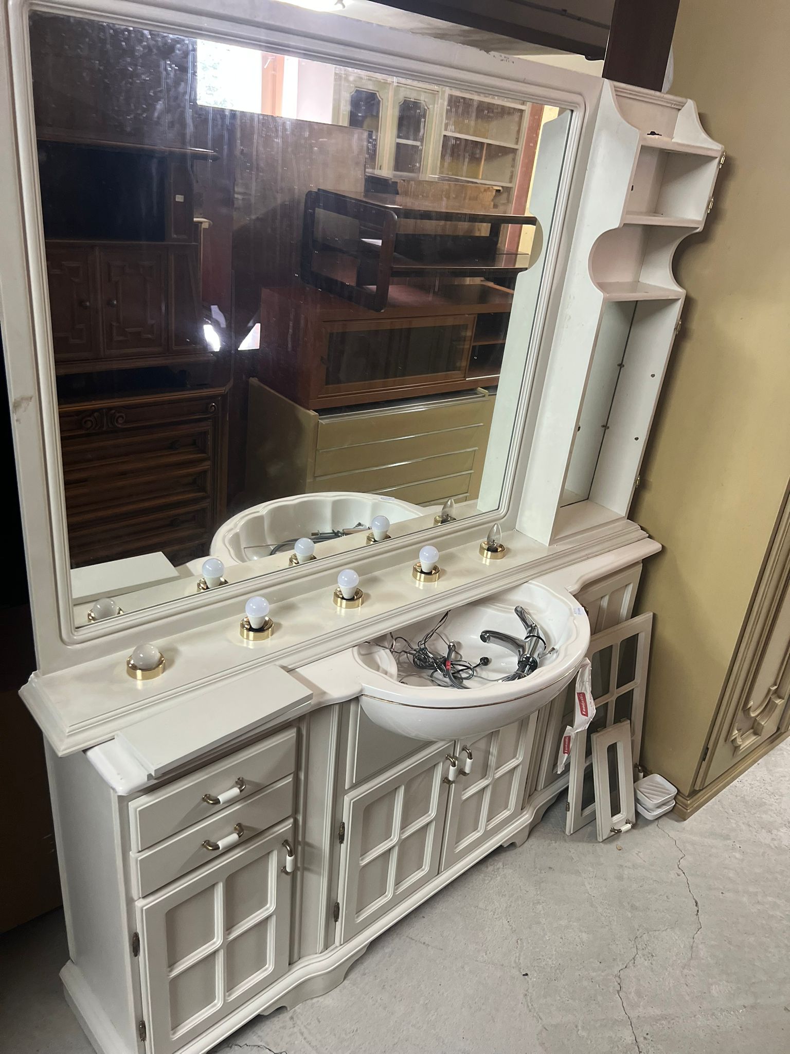 Mobilier baie cu oglindă și lavoar sh de calitate italiana S 3713 - imagine 4