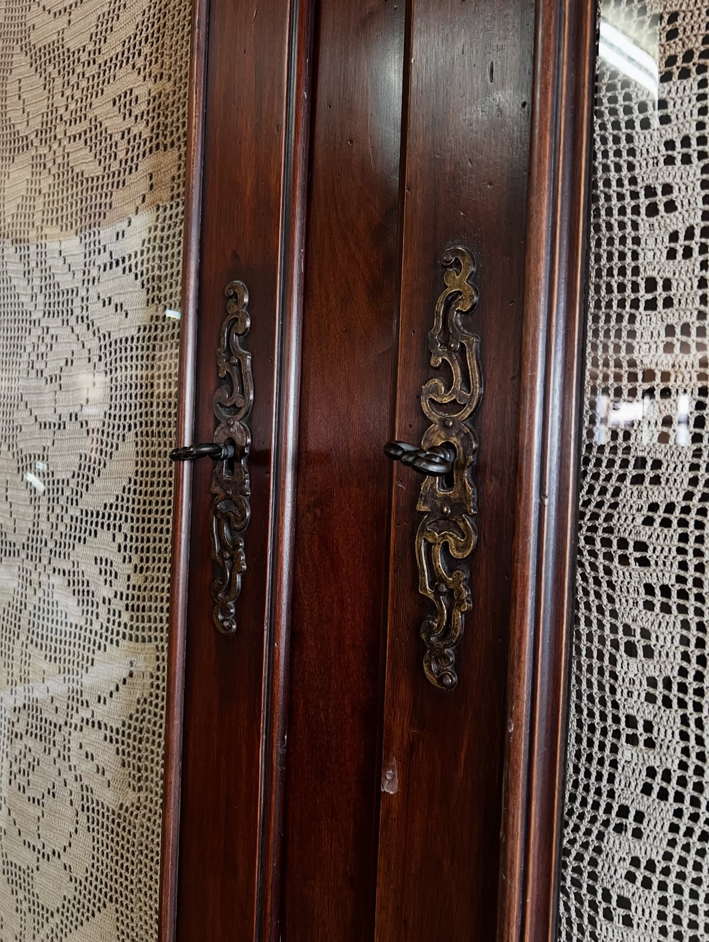 Vitrină vintage din lemn masiv sh de calitate italiană C 33 - imagine 2