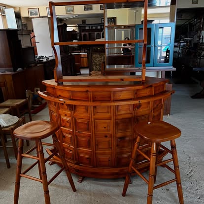 Bar vintage cu rafturi și 2 scaune S 3849 sh de calitate italiană
