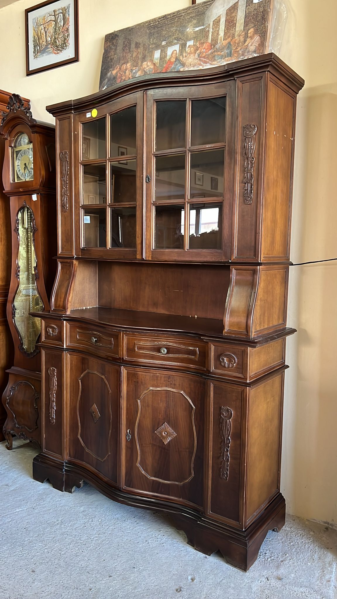 Vitrină sh de calitate italiană cu vitraj și spațiu depozitare S 4228