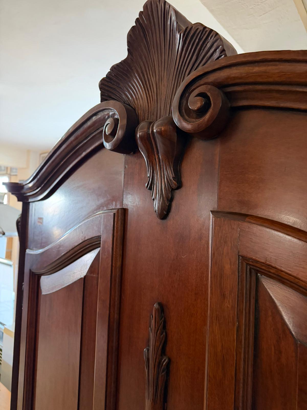 Dulap din lemn masiv sculptat stil clasic sh de calitate italiană S 4931 - imagine 4