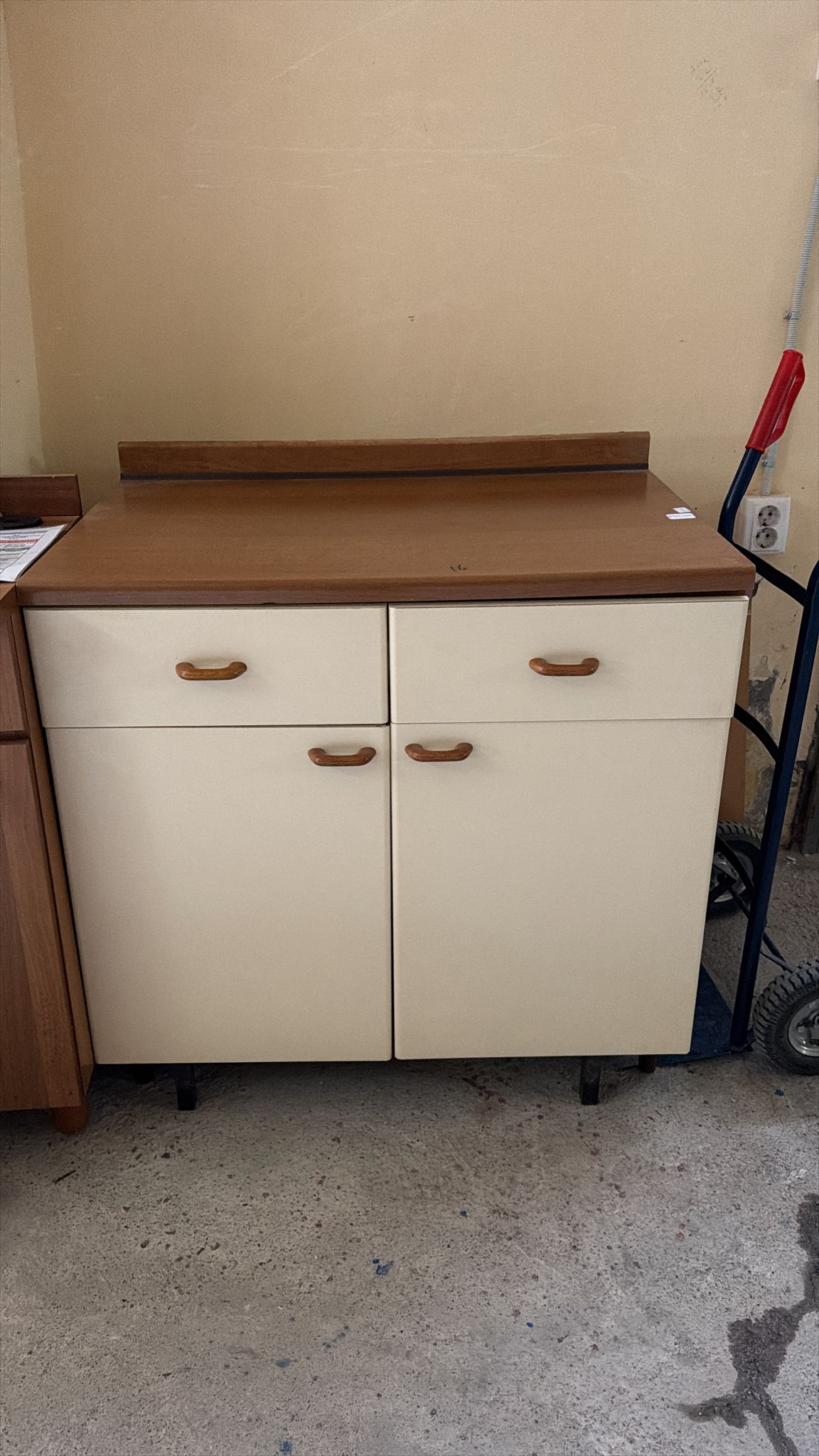 Dulap second hand de calitate italiană – S 4676