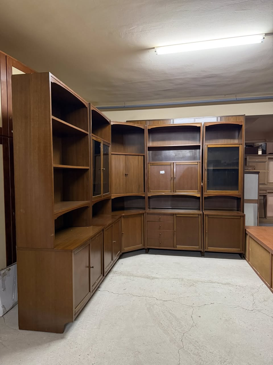 Mobilier living din lemn masiv SH de calitate italiană – 76/U - imagine 2