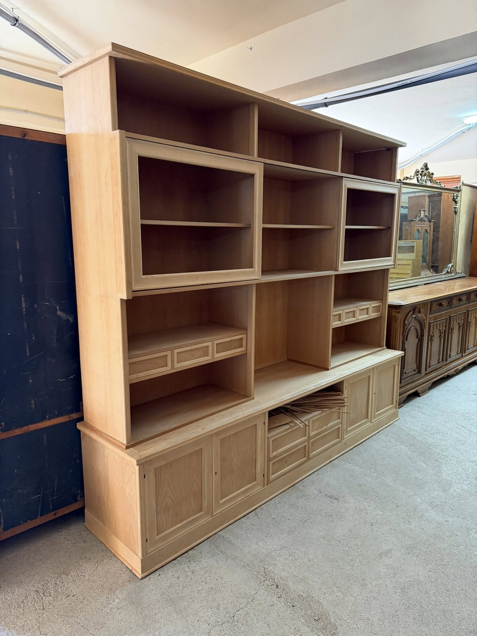Mobilier living lemn masiv nefinisat Italia Adz-246
