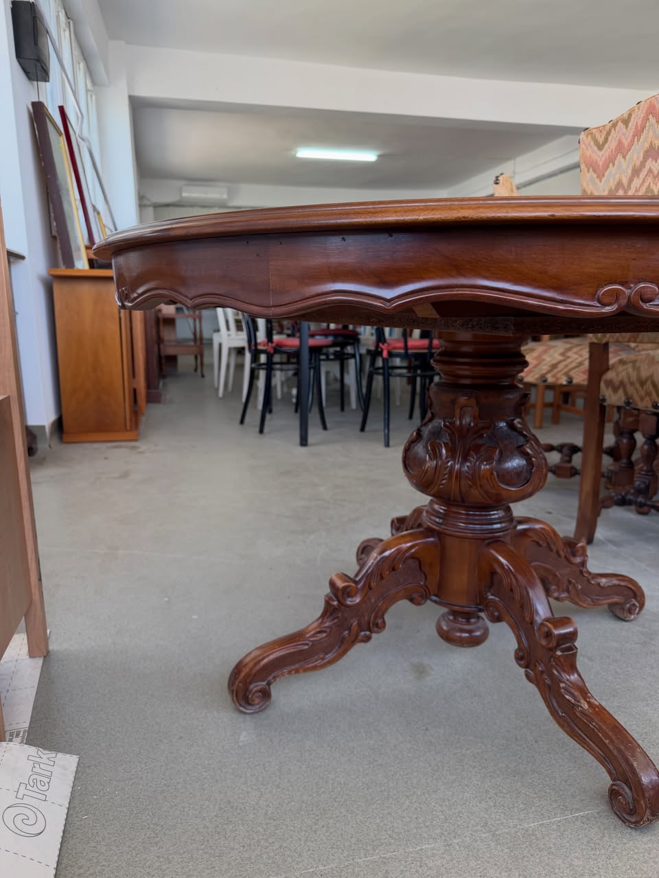 Masă rotundă extensibilă din lemn masiv sh de calitate italiană S 3576/U - imagine 2