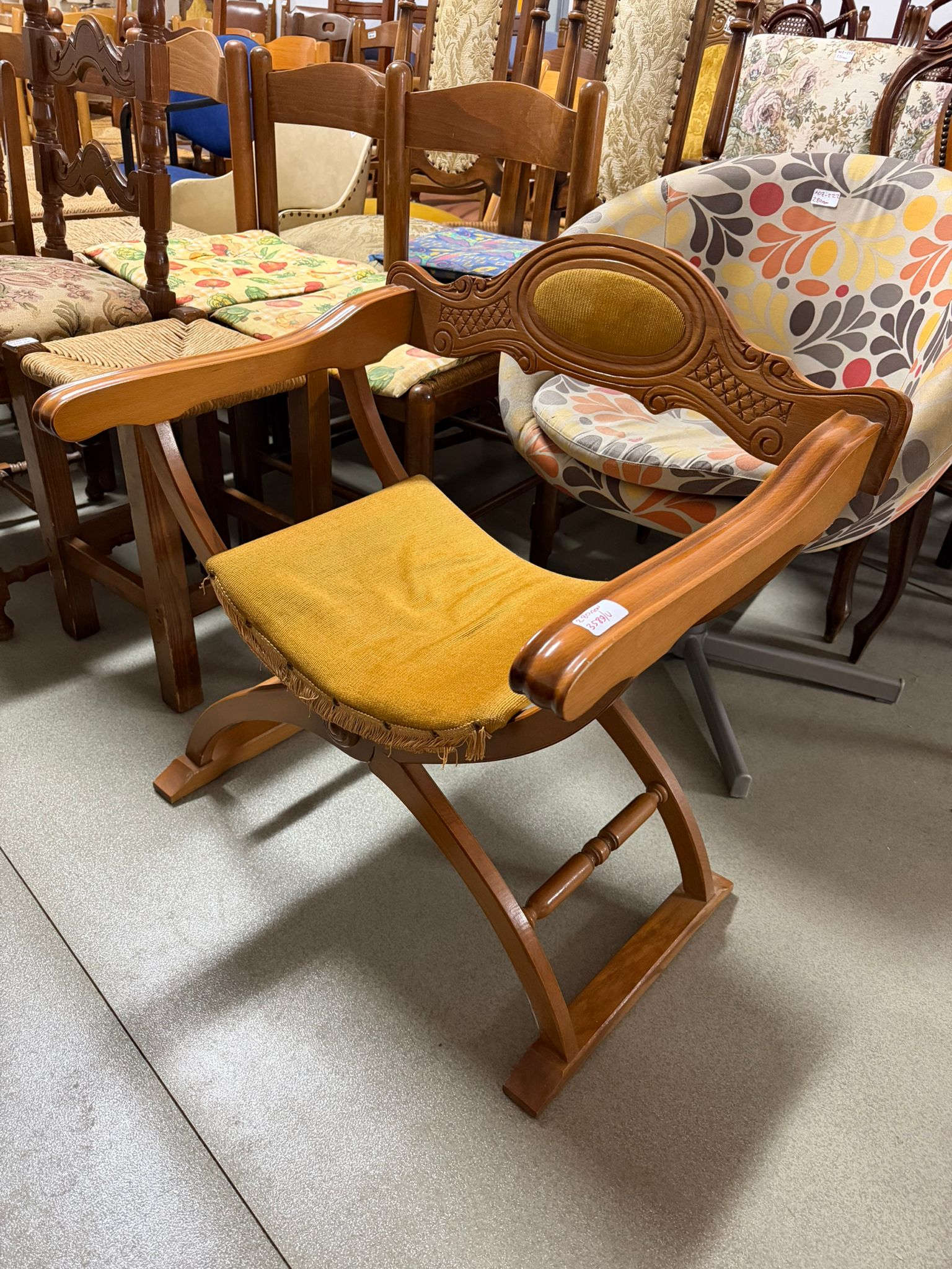 Scaun vintage din lemn sh de calitate italiană 3589/U