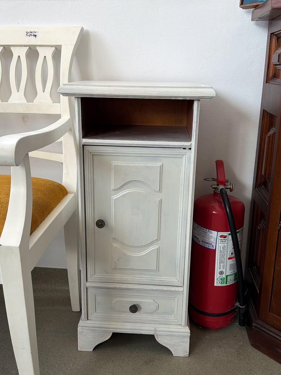 Noptieră din lemn sh de calitate italiană 4051/U
