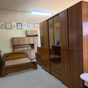 Dormitor complet cu structură din lemn masiv sh de calitate italiană 4779/U